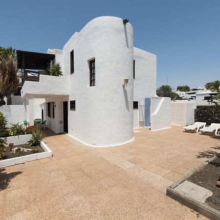 2Br Beach House - Solarium & Shower Terrace - 13 Puerto del Carmen  Dış mekan fotoğraf