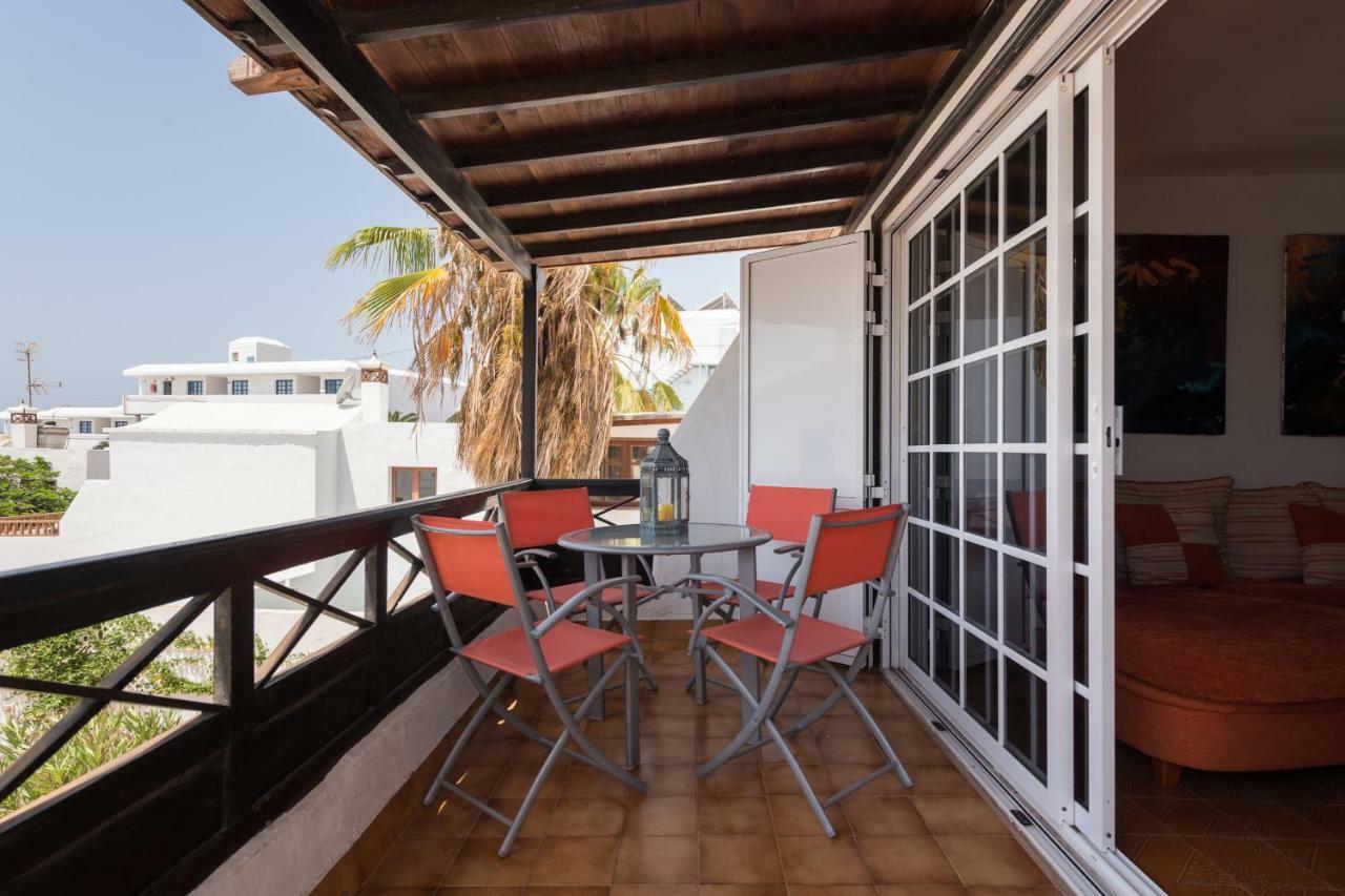2Br Beach House - Solarium & Shower Terrace - 13 Puerto del Carmen  Dış mekan fotoğraf