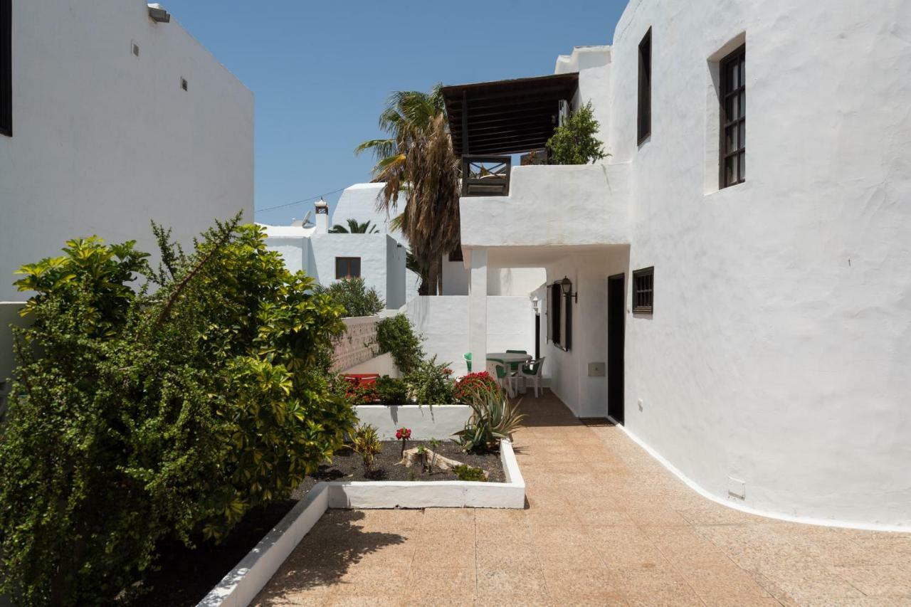 2Br Beach House - Solarium & Shower Terrace - 13 Puerto del Carmen  Dış mekan fotoğraf