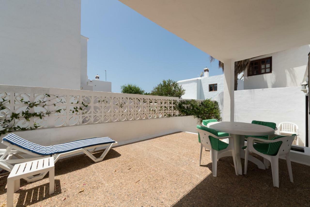 2Br Beach House - Solarium & Shower Terrace - 13 Puerto del Carmen  Dış mekan fotoğraf